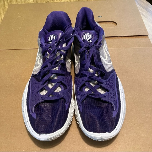 Nike Kyrie Low 4 TB Promo Field Purple/White DM5041-500 Men’s Size 15 No Insole - Picture 2 of 9